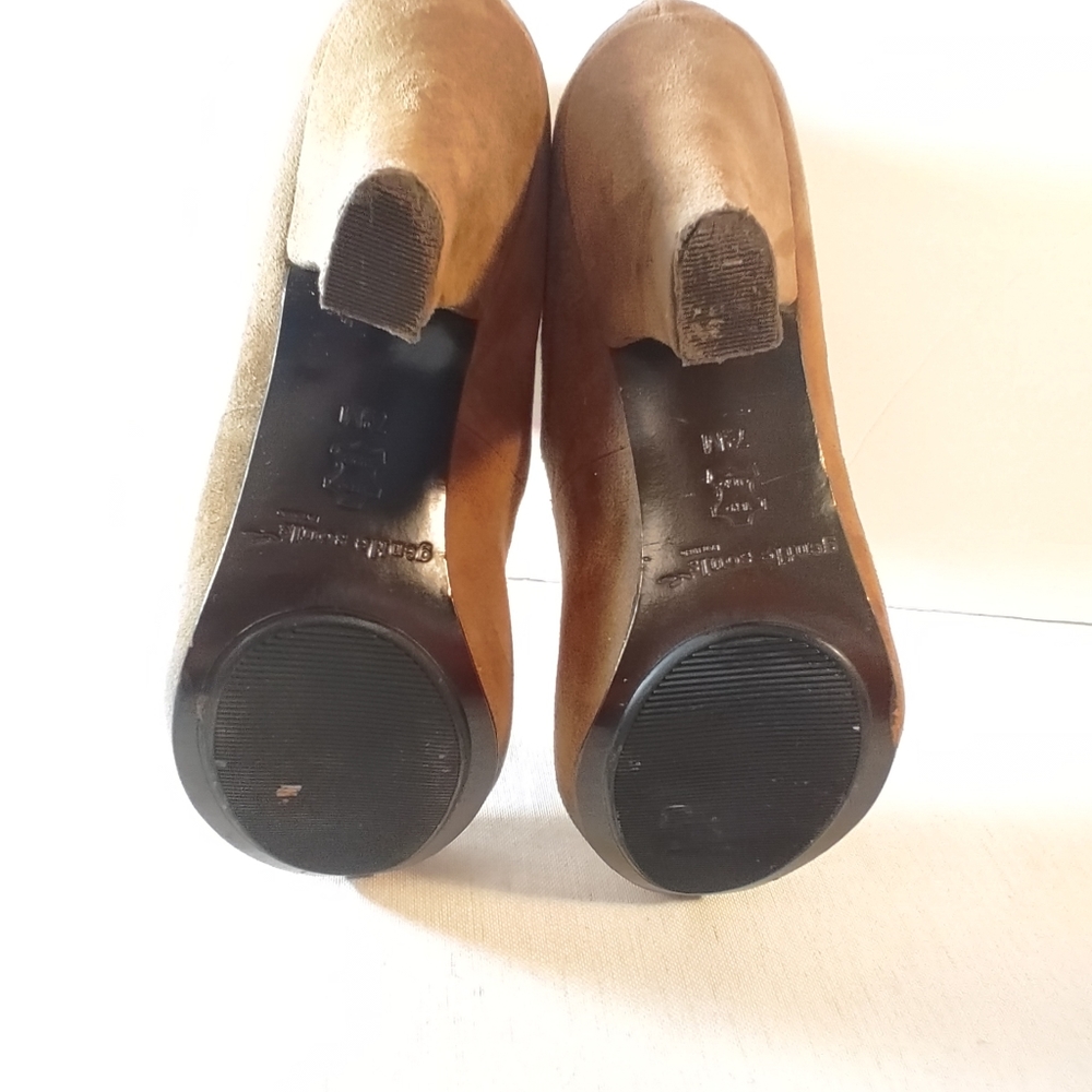 Gentle Souls Tan Suede Heeled Shoes - Picture 13 of 15